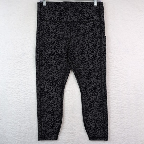Athleta Pants - Athleta Ultimate‎ Stash Pocket 7/8 Textured Tight Women's Large Black White